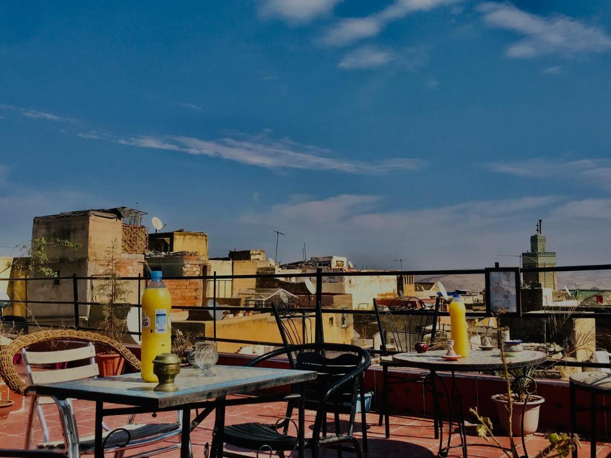 Downtown Hostel Фес Екстериор снимка