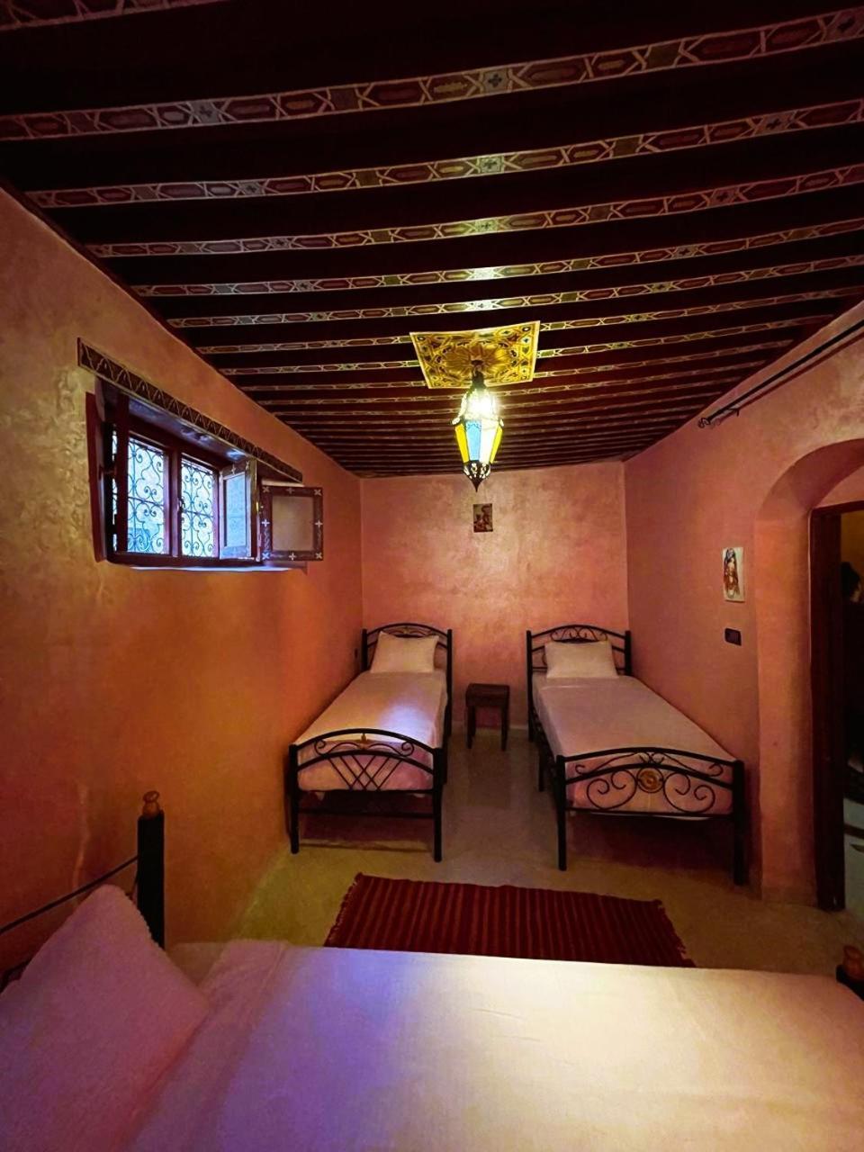 Downtown Hostel Фес Екстериор снимка